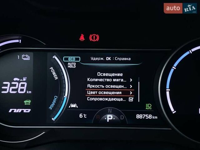 Чорний Кіа Niro, об'ємом двигуна 0 л та пробігом 88 тис. км за 22900 $, фото 37 на Automoto.ua