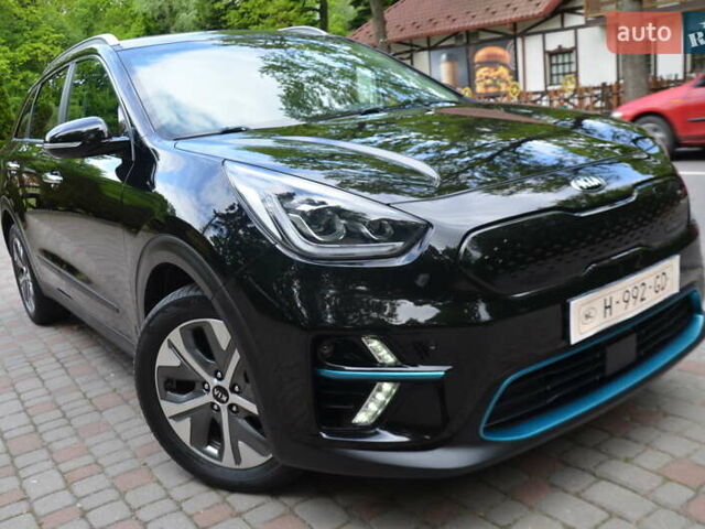 Черный Киа Niro, объемом двигателя 0 л и пробегом 76 тыс. км за 17550 $, фото 19 на Automoto.ua