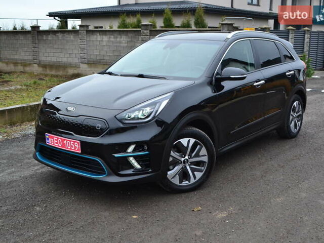 Чорний Кіа Niro, об'ємом двигуна 0 л та пробігом 169 тис. км за 18450 $, фото 21 на Automoto.ua