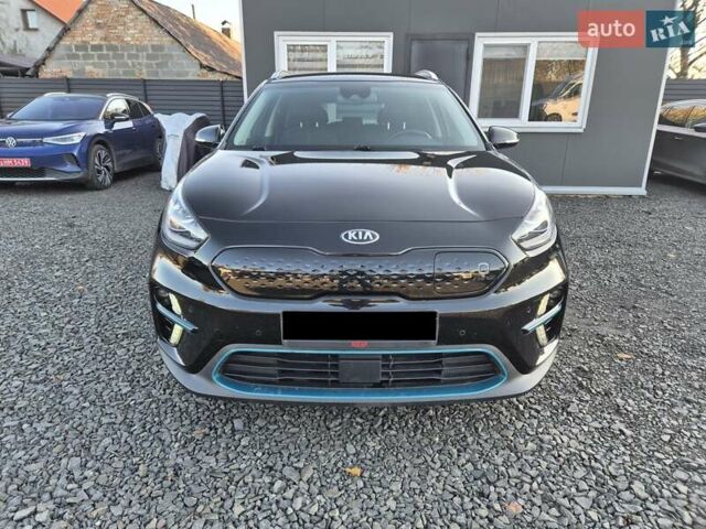 Черный Киа Niro, объемом двигателя 0 л и пробегом 132 тыс. км за 19449 $, фото 1 на Automoto.ua