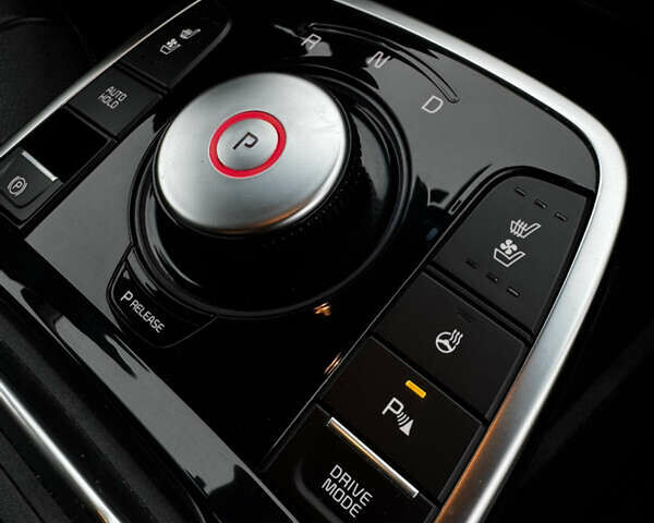 Черный Киа Niro, объемом двигателя 0 л и пробегом 159 тыс. км за 18950 $, фото 17 на Automoto.ua