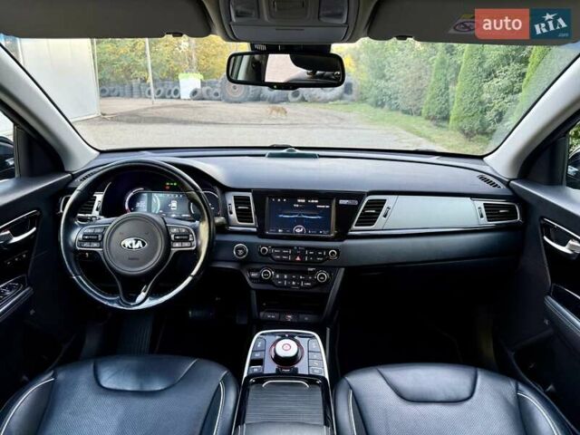 Киа Niro 2020 в Бердичеве на Automoto.ua Черный Киа Niro, объемом двигателя 0 л и пробегом 128 тыс. км за 16700 $, фото 87 на Automoto.ua