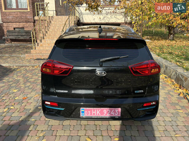 Черный Киа Niro, объемом двигателя 0 л и пробегом 112 тыс. км за 19500 $, фото 3 на Automoto.ua