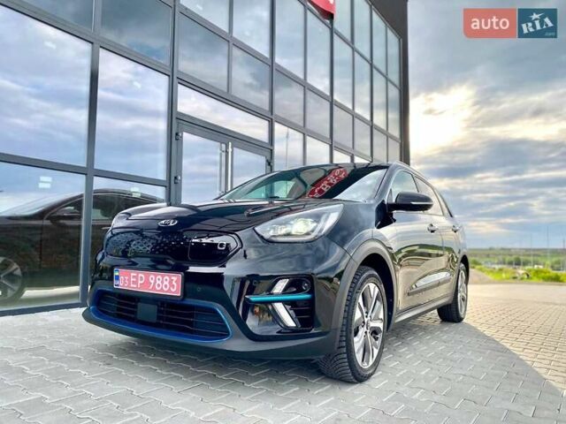 Черный Киа Niro, объемом двигателя 0 л и пробегом 142 тыс. км за 18900 $, фото 21 на Automoto.ua