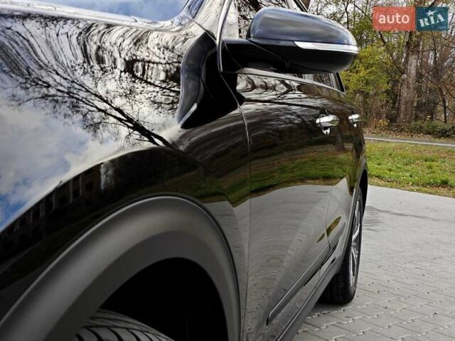 Чорний Кіа Niro, об'ємом двигуна 0 л та пробігом 115 тис. км за 20700 $, фото 63 на Automoto.ua