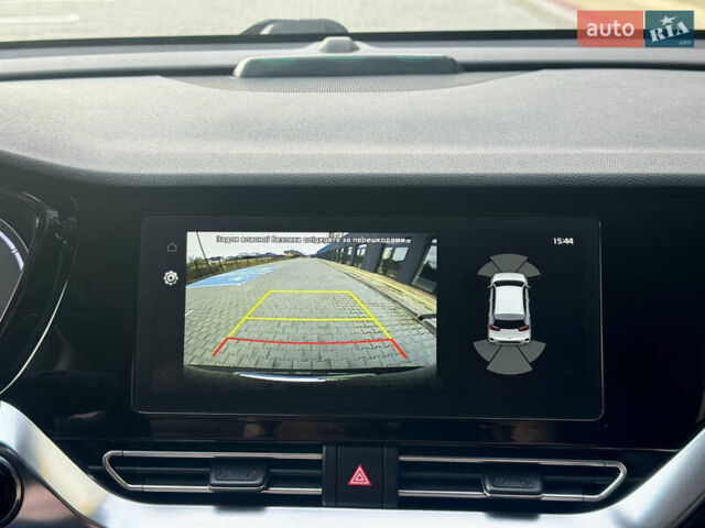 Черный Киа Niro, объемом двигателя 0 л и пробегом 128 тыс. км за 19600 $, фото 45 на Automoto.ua