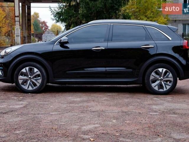 Киа Niro 2020 в Бердичеве на Automoto.ua Черный Киа Niro, объемом двигателя 0 л и пробегом 152 тыс. км за 16450 $, фото 14 на Automoto.ua