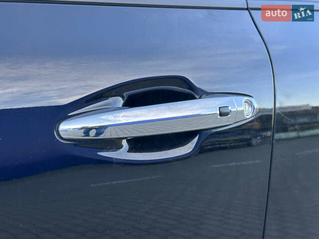 Чорний Кіа Niro, об'ємом двигуна 0 л та пробігом 144 тис. км за 19500 $, фото 35 на Automoto.ua