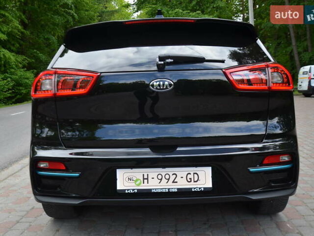 Черный Киа Niro, объемом двигателя 0 л и пробегом 76 тыс. км за 17550 $, фото 28 на Automoto.ua