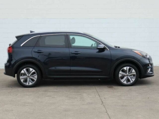 Черный Киа Niro, объемом двигателя 0 л и пробегом 46 тыс. км за 10500 $, фото 3 на Automoto.ua