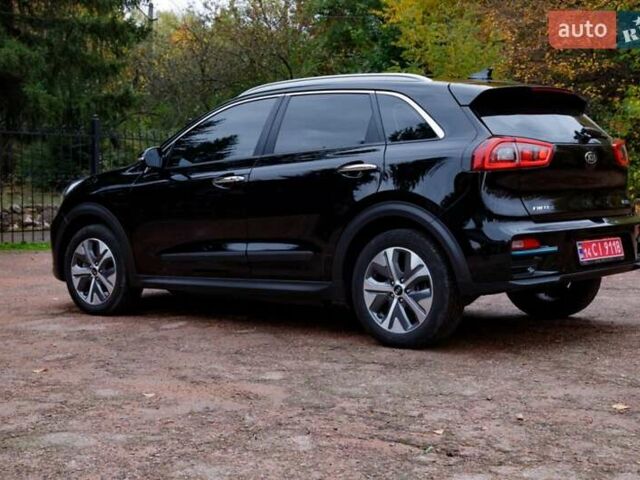 Киа Niro 2020 в Бердичеве на Automoto.ua Черный Киа Niro, объемом двигателя 0 л и пробегом 152 тыс. км за 16450 $, фото 17 на Automoto.ua