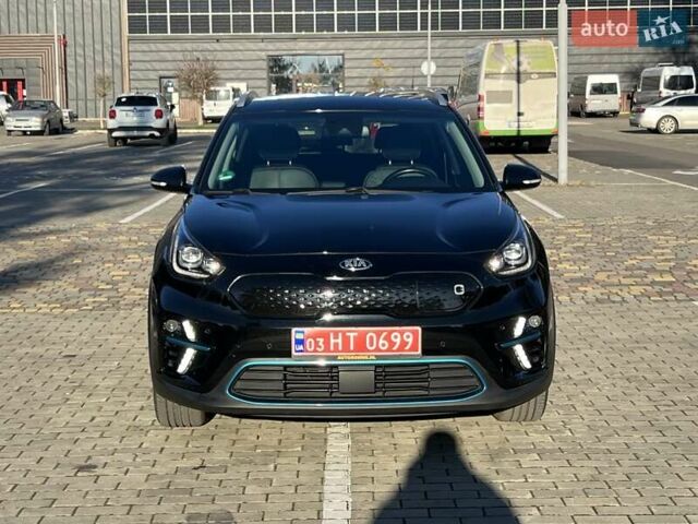 Чорний Кіа Niro, об'ємом двигуна 0 л та пробігом 112 тис. км за 20499 $, фото 12 на Automoto.ua