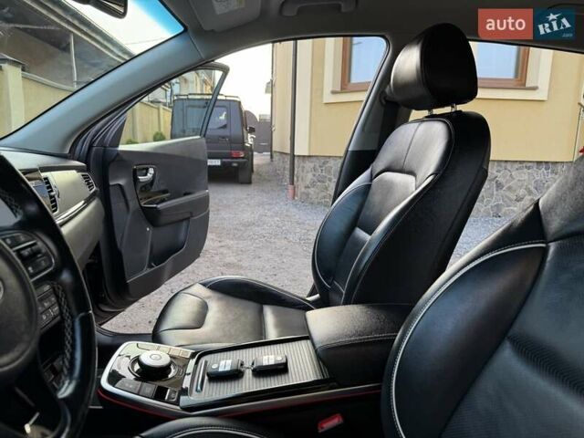 Черный Киа Niro, объемом двигателя 0 л и пробегом 98 тыс. км за 17450 $, фото 38 на Automoto.ua