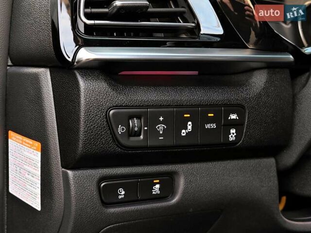 Черный Киа Niro, объемом двигателя 0 л и пробегом 115 тыс. км за 19999 $, фото 46 на Automoto.ua