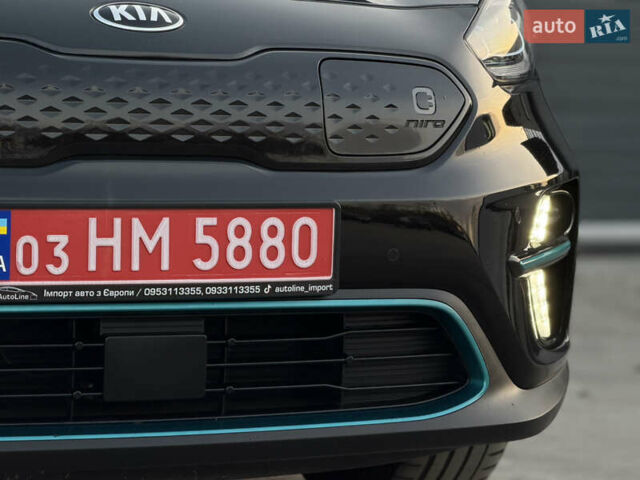 Черный Киа Niro, объемом двигателя 0 л и пробегом 142 тыс. км за 18900 $, фото 7 на Automoto.ua
