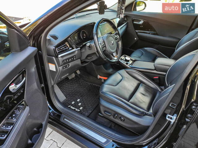 Черный Киа Niro, объемом двигателя 0 л и пробегом 124 тыс. км за 19500 $, фото 18 на Automoto.ua