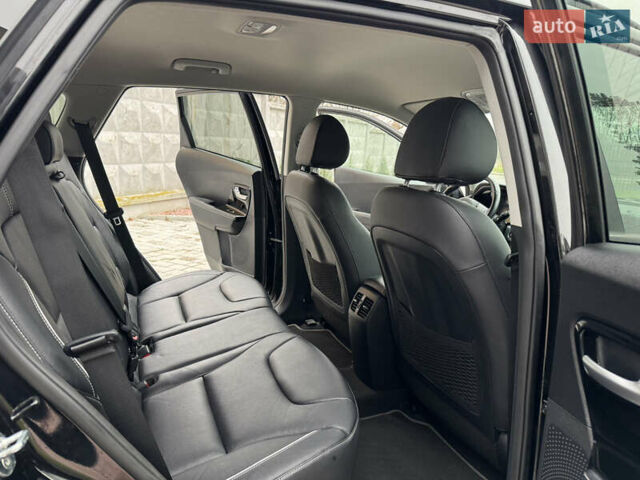 Чорний Кіа Niro, об'ємом двигуна 0 л та пробігом 109 тис. км за 17499 $, фото 17 на Automoto.ua
