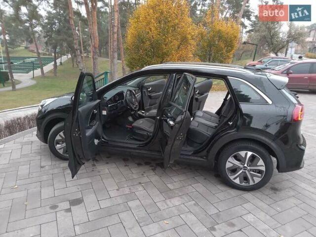 Черный Киа Niro, объемом двигателя 0 л и пробегом 92 тыс. км за 19945 $, фото 24 на Automoto.ua