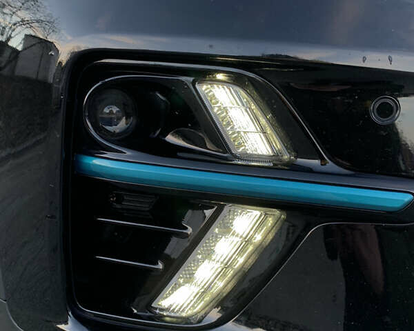 Черный Киа Niro, объемом двигателя 0 л и пробегом 110 тыс. км за 19250 $, фото 8 на Automoto.ua