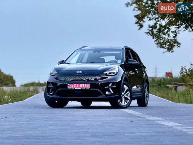 Черный Киа Niro, объемом двигателя 0 л и пробегом 165 тыс. км за 16999 $, фото 18 на Automoto.ua