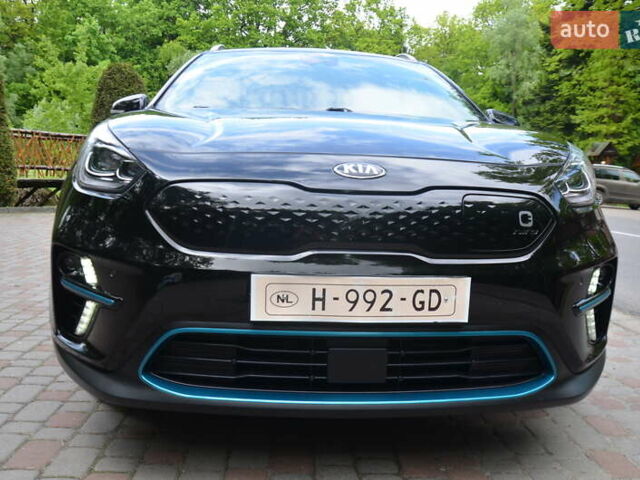 Черный Киа Niro, объемом двигателя 0 л и пробегом 76 тыс. км за 17550 $, фото 16 на Automoto.ua