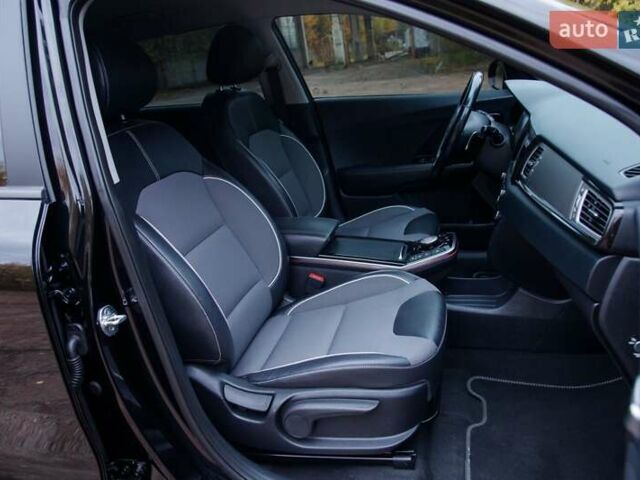 Киа Niro 2020 в Бердичеве на Automoto.ua Черный Киа Niro, объемом двигателя 0 л и пробегом 152 тыс. км за 16450 $, фото 67 на Automoto.ua