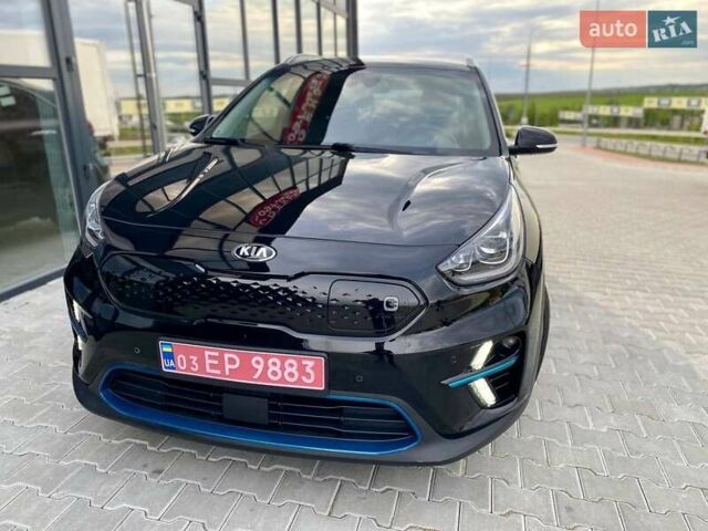 Черный Киа Niro, объемом двигателя 0 л и пробегом 142 тыс. км за 18900 $, фото 2 на Automoto.ua