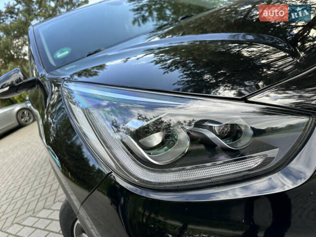 Чорний Кіа Niro, об'ємом двигуна 0 л та пробігом 46 тис. км за 19750 $, фото 6 на Automoto.ua