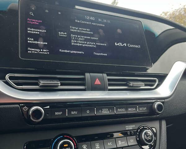 Чорний Кіа Niro, об'ємом двигуна 0 л та пробігом 81 тис. км за 19999 $, фото 14 на Automoto.ua