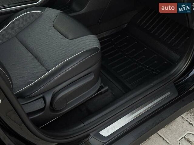 Черный Киа Niro, объемом двигателя 0 л и пробегом 110 тыс. км за 17999 $, фото 57 на Automoto.ua