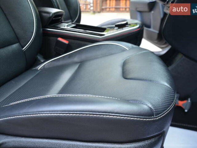 Черный Киа Niro, объемом двигателя 0 л и пробегом 76 тыс. км за 17550 $, фото 60 на Automoto.ua