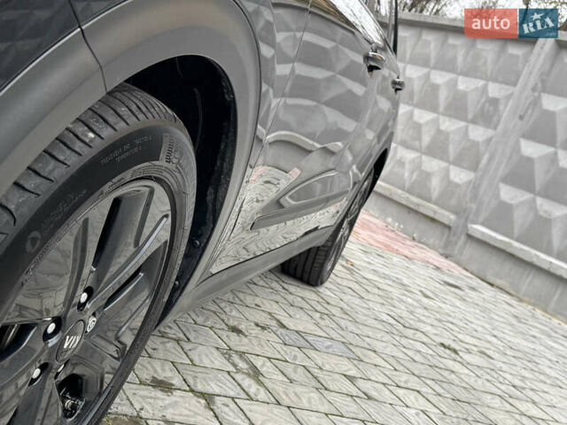 Чорний Кіа Niro, об'ємом двигуна 0 л та пробігом 109 тис. км за 17499 $, фото 39 на Automoto.ua