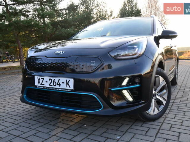 Черный Киа Niro, объемом двигателя 0 л и пробегом 68 тыс. км за 17450 $, фото 9 на Automoto.ua
