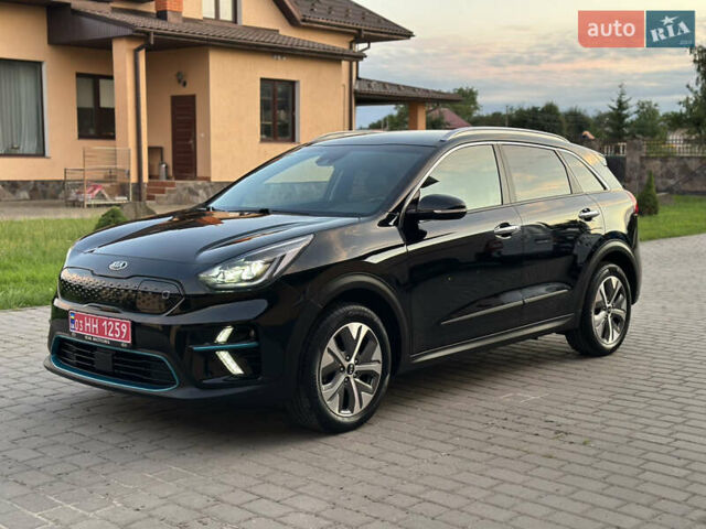 Черный Киа Niro, объемом двигателя 0 л и пробегом 152 тыс. км за 18450 $, фото 33 на Automoto.ua