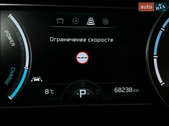Чорний Кіа Niro, об'ємом двигуна 0 л та пробігом 68 тис. км за 24200 $, фото 52 на Automoto.ua