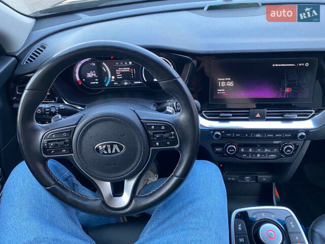 Черный Киа Niro, объемом двигателя 0 л и пробегом 152 тыс. км за 19200 $, фото 33 на Automoto.ua