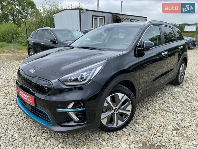 Чорний Кіа Niro, об'ємом двигуна 0 л та пробігом 131 тис. км за 21500 $, фото 10 на Automoto.ua