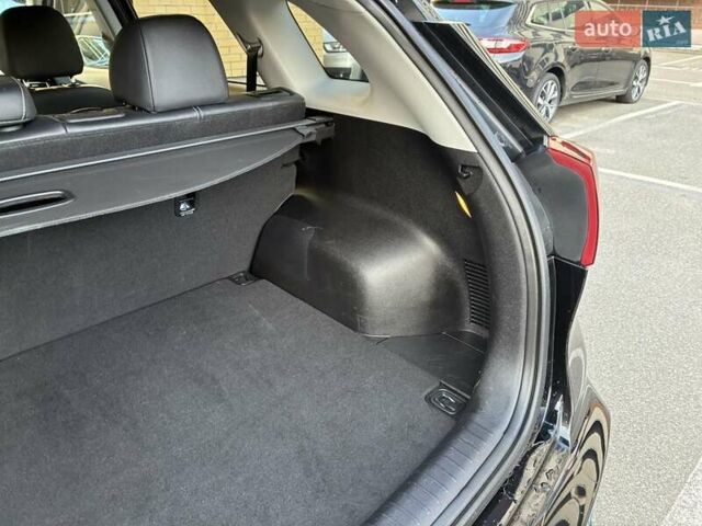 Черный Киа Niro, объемом двигателя 0 л и пробегом 105 тыс. км за 20500 $, фото 45 на Automoto.ua