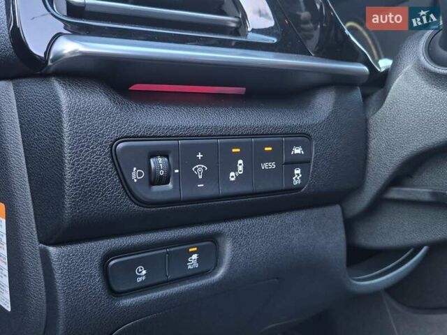 Черный Киа Niro, объемом двигателя 0 л и пробегом 132 тыс. км за 19449 $, фото 40 на Automoto.ua