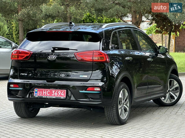 Чорний Кіа Niro, об'ємом двигуна 0 л та пробігом 46 тис. км за 19750 $, фото 34 на Automoto.ua