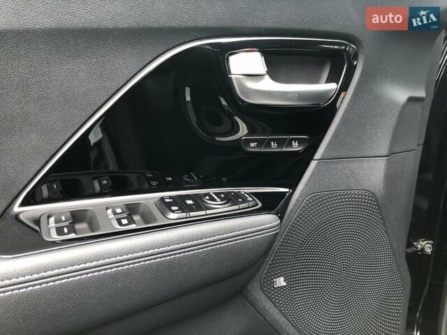 Черный Киа Niro, объемом двигателя 0 л и пробегом 40 тыс. км за 22950 $, фото 12 на Automoto.ua