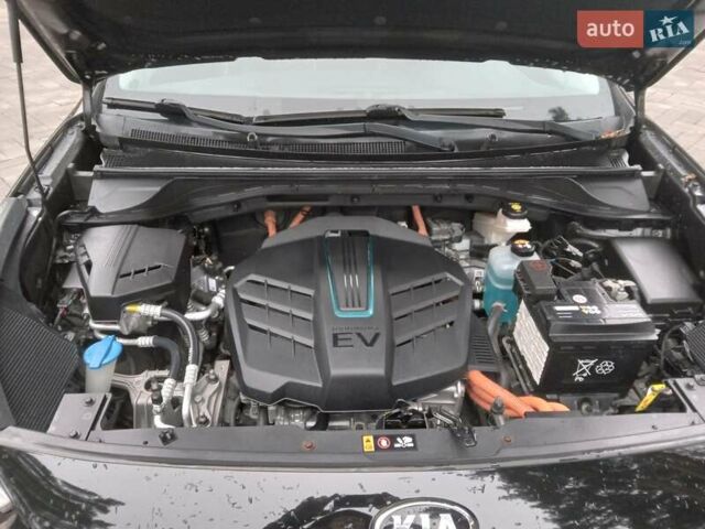 Черный Киа Niro, объемом двигателя 0 л и пробегом 92 тыс. км за 19945 $, фото 70 на Automoto.ua