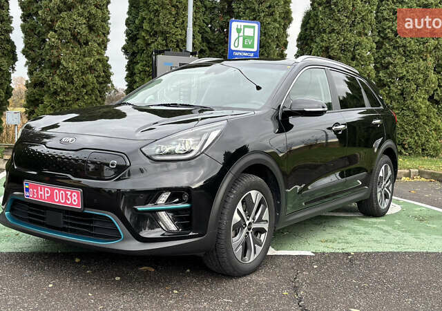 Чорний Кіа Niro, об'ємом двигуна 0 л та пробігом 110 тис. км за 19500 $, фото 30 на Automoto.ua