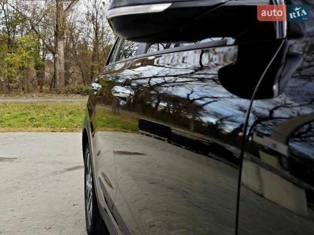 Чорний Кіа Niro, об'ємом двигуна 0 л та пробігом 115 тис. км за 20700 $, фото 66 на Automoto.ua