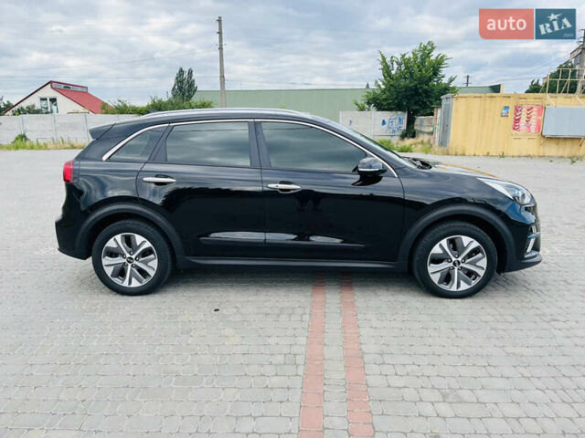 Киа Niro 2020 в Первомайск на Automoto.ua Черный Киа Niro, объемом двигателя 0 л и пробегом 121 тыс. км за 18800 $, фото 5 на Automoto.ua