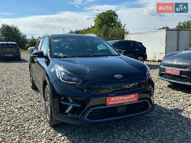 Черный Киа Niro, объемом двигателя 0 л и пробегом 80 тыс. км за 23400 $, фото 19 на Automoto.ua