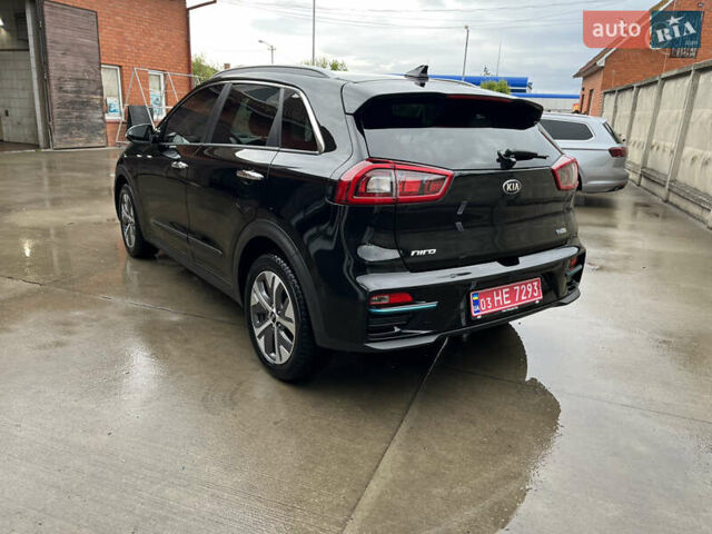 Черный Киа Niro, объемом двигателя 0 л и пробегом 104 тыс. км за 17550 $, фото 12 на Automoto.ua