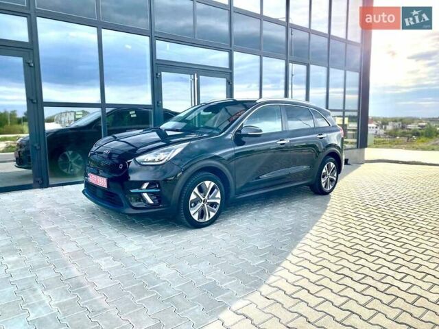 Черный Киа Niro, объемом двигателя 0 л и пробегом 142 тыс. км за 18900 $, фото 13 на Automoto.ua