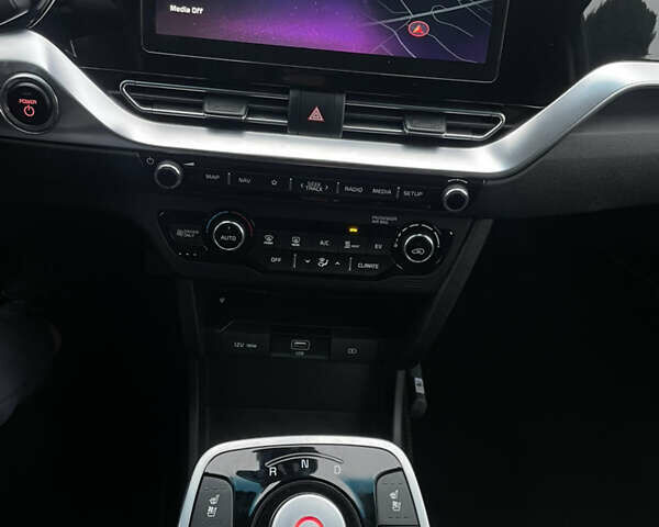 Черный Киа Niro, объемом двигателя 0 л и пробегом 111 тыс. км за 19300 $, фото 27 на Automoto.ua