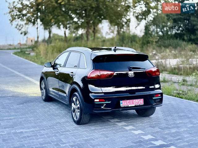 Черный Киа Niro, объемом двигателя 0 л и пробегом 165 тыс. км за 16999 $, фото 25 на Automoto.ua